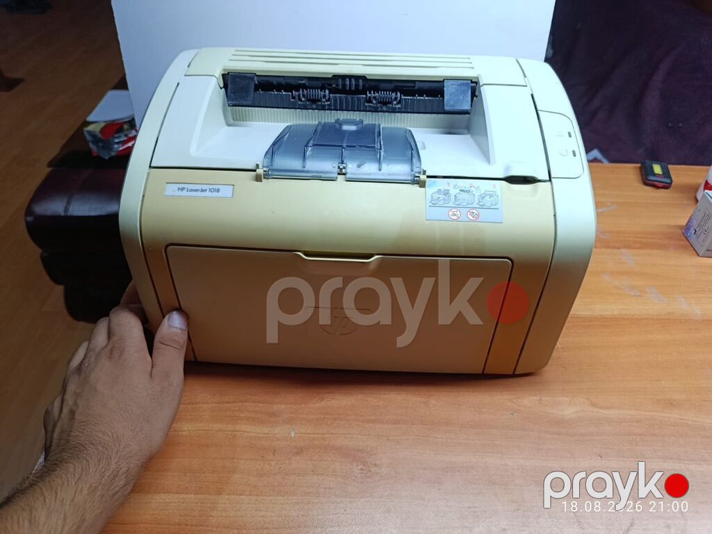 HP LaserJet 1018 monoxrom lazer printer - Kompakt və etibarlı HP — Printerləri, Bakı (2)
