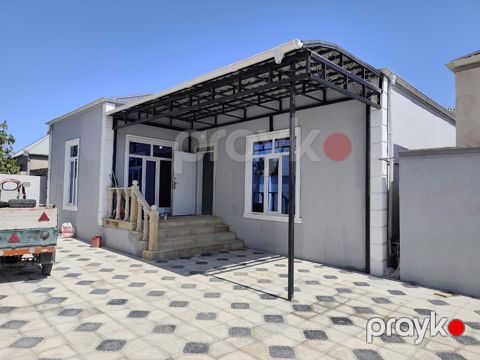 Satılır 100 kv 4 otaqlı mənzil, Həyət evi — Bakı