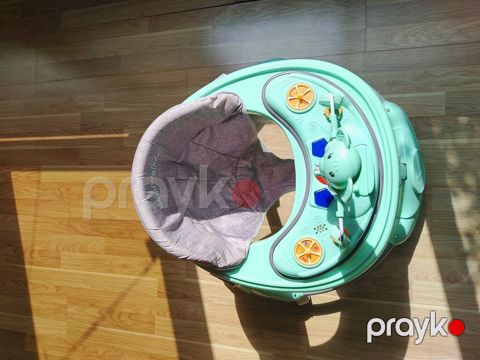 Uşaq gəzdirəni (baby walker) – yaşıl rəngdə, yumşaq oturacaqlı və oyun — Zaqatala