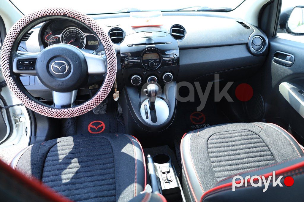 Mazda 2, 1.5 L, 2013 il, 265 000 km — Avtomobillər, Qax (12)