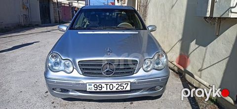Mercedes C 200, 2.0 L, 2002 il, 85 000 km — Bakı