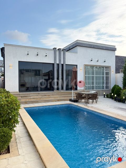 Satılır 4 otaqlı həyət evi/bağ evi 160 m² — Bakı