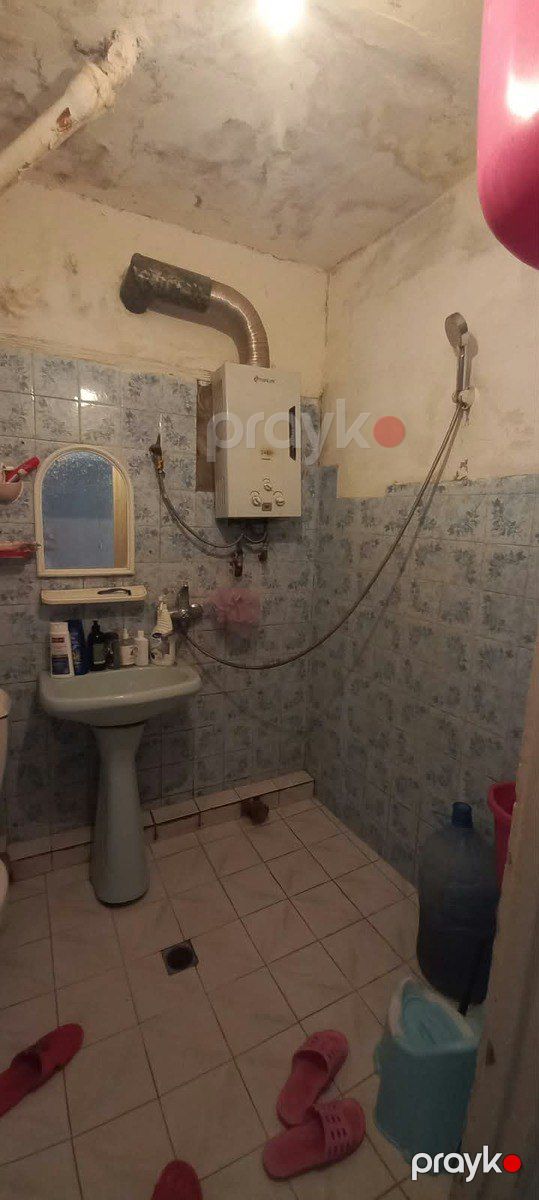Satılır 2 otaqlı köhnə tikili 35 m² — Mənzil, Bakı (6)