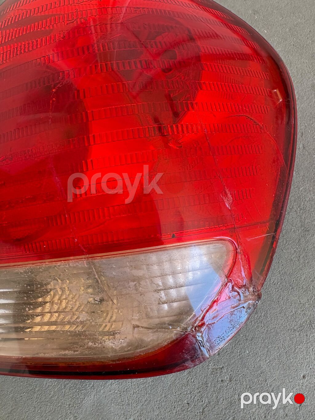 Nissan sunny 2006-2008 yaponka sağ arxa stopu original üstə gələndi — Avtomobil işığı, Bakı (2)