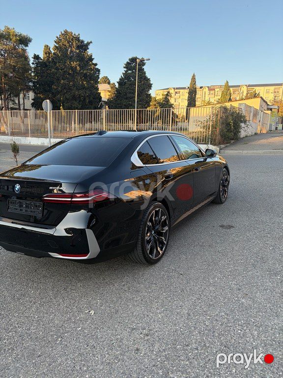 BMW i5, 81.2 kWh, 2024 il, 33 000 km — Avtomobillər, Bakı (5)