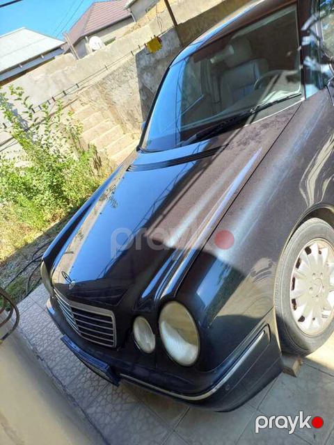 Mercedes E 200, 2.0 L, 2000 il, 250 157 km — Bakı