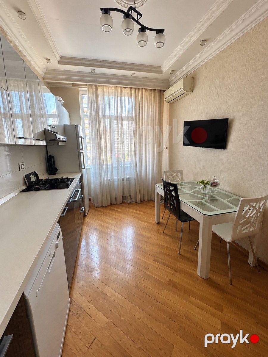 İcarəyə verilir 3 otaqlı yeni tikili 130 m² — Mənzil, Bakı (9)