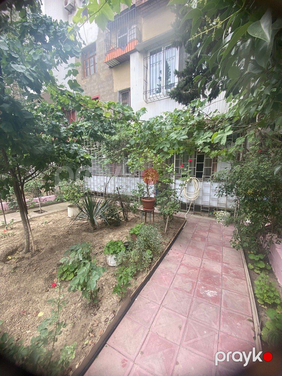 Satılır 3 otaqlı köhnə tikili 70 m² — Mənzil, Bakı (12)