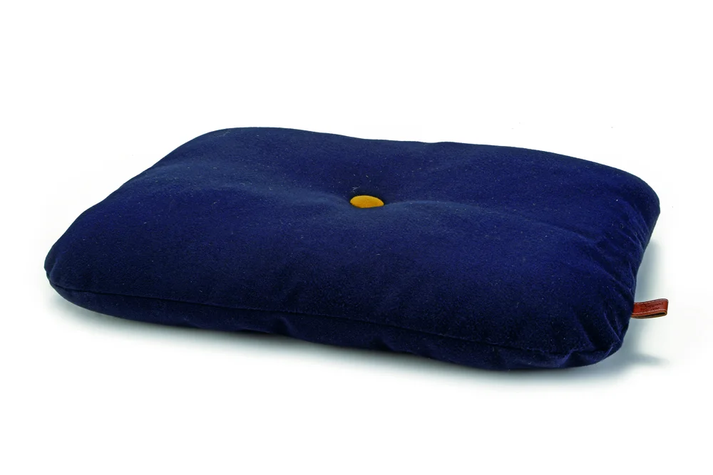 Lotte Rest tərəfindən dizayn edilmiş Mikras pişiklər və kiçik itlər üçün yastıq, 60×45 sm