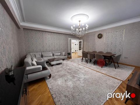 Satılır 4 otaqlı yeni tikili 165 m² — Bakı