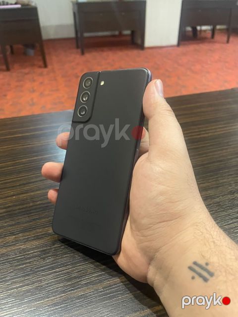 Samsung Galaxy S21 FE, 128 GB, rəng - Qara, Simsiz şarj