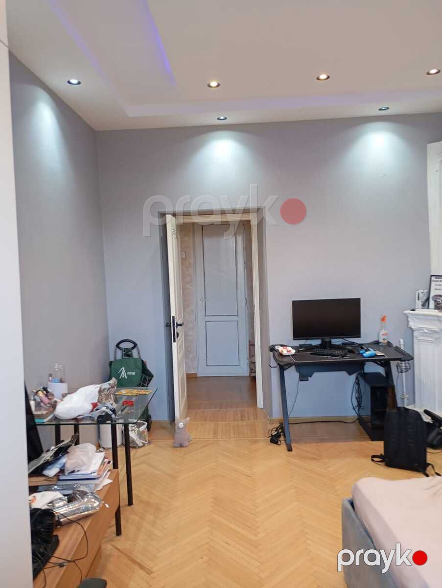 Satılır 3 otaqlı köhnə tikili 83 m² — Mənzil, Bakı (2)