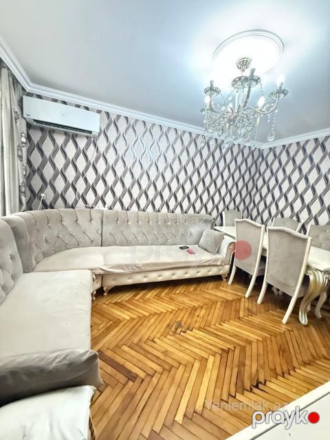 Satılır 2 otaqlı Bina evi menzil (Köhnə tikili), 46 m², 3-cü mikrorayon — Sumqayıt