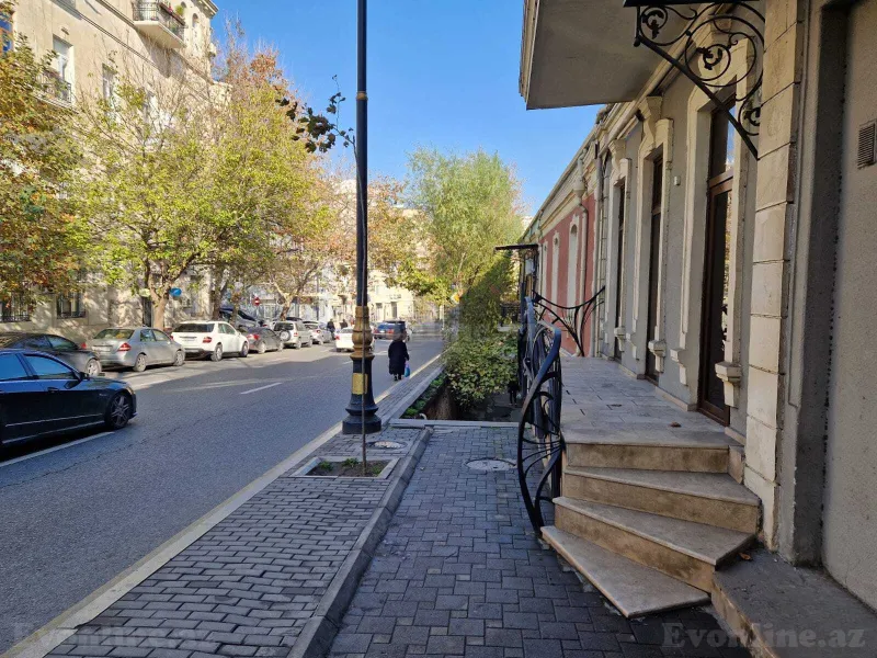 Kirayə verilir Ofis 200 m² Bakı, Səbail r — Ofis, Bakı (7)