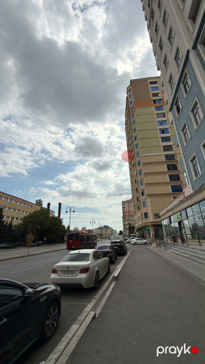 Satılır 2 otaqlı köhnə tikili 60 m² — Mənzil, Bakı (2)