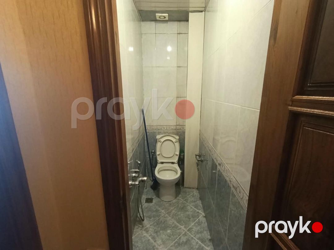 Satılır 4 otaqlı köhnə tikili 100 m² — Mənzil, Bakı (7)