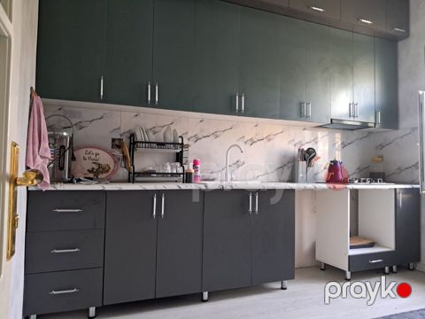 Endirim olundu Üçmərtəbəli mətbəx mebeli – 650₼ Ölçü: 4.30 m