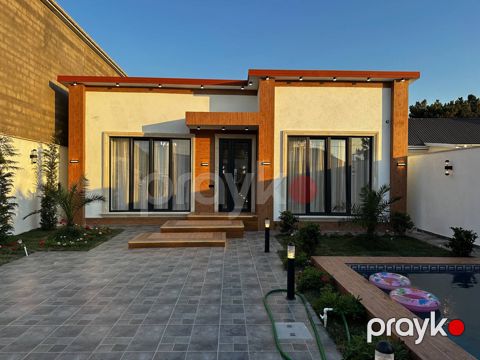 Satılır 4 otaqlı həyət evi/bağ evi 180 m² — Bakı