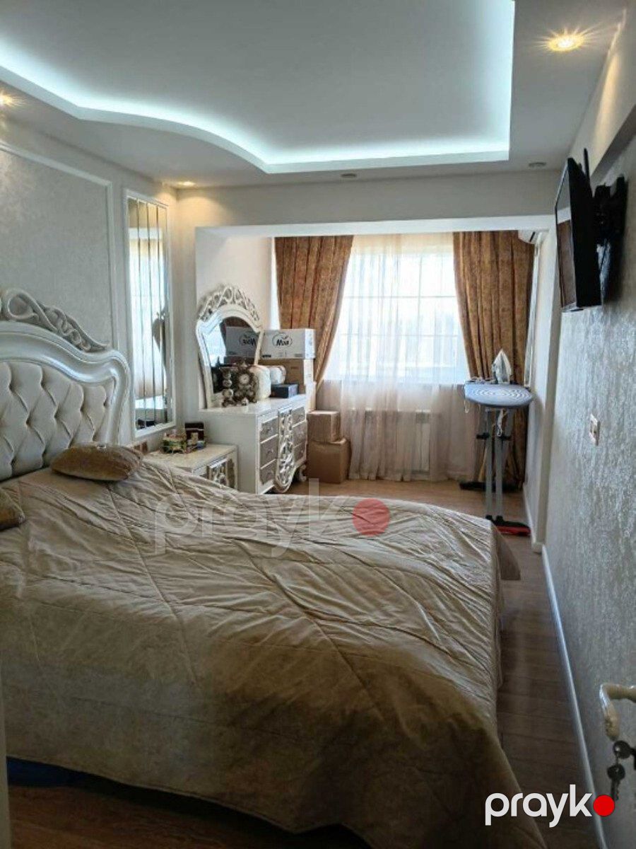 Satılır 3 otaqlı köhnə tikili 90 m² — Mənzil, Bakı (10)