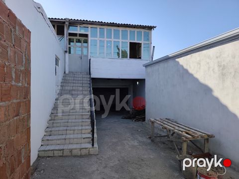 Satılır 85 kv 3 otaqlı mənzil, Həyət evi — Bakı