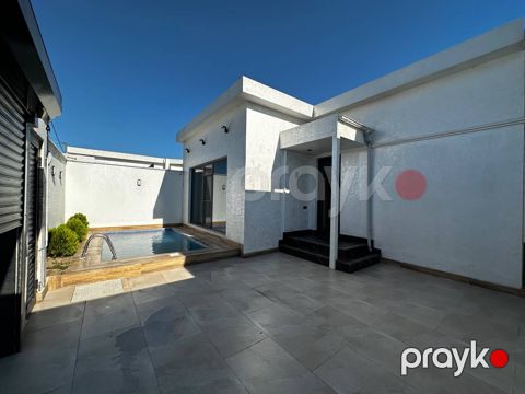 Satılır 4 otaqlı həyət evi/bağ evi 150 m² — Bakı