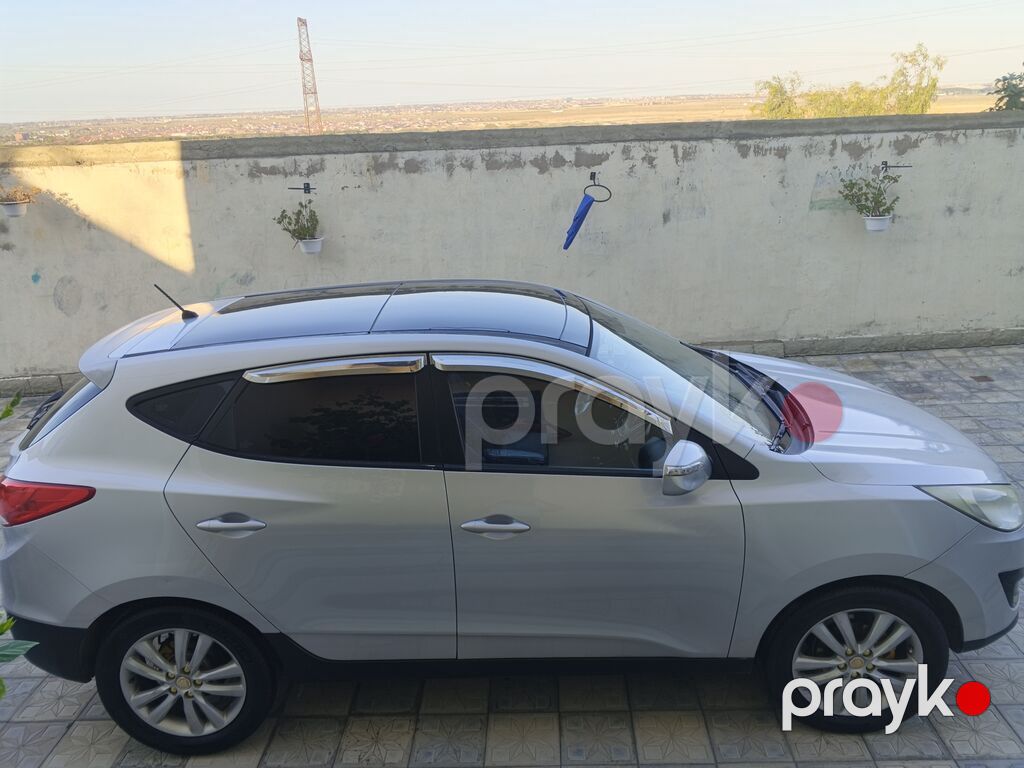Hyundai Tucson: 2 l 2010 il Krossover — Avtomobillər, Digah (4)