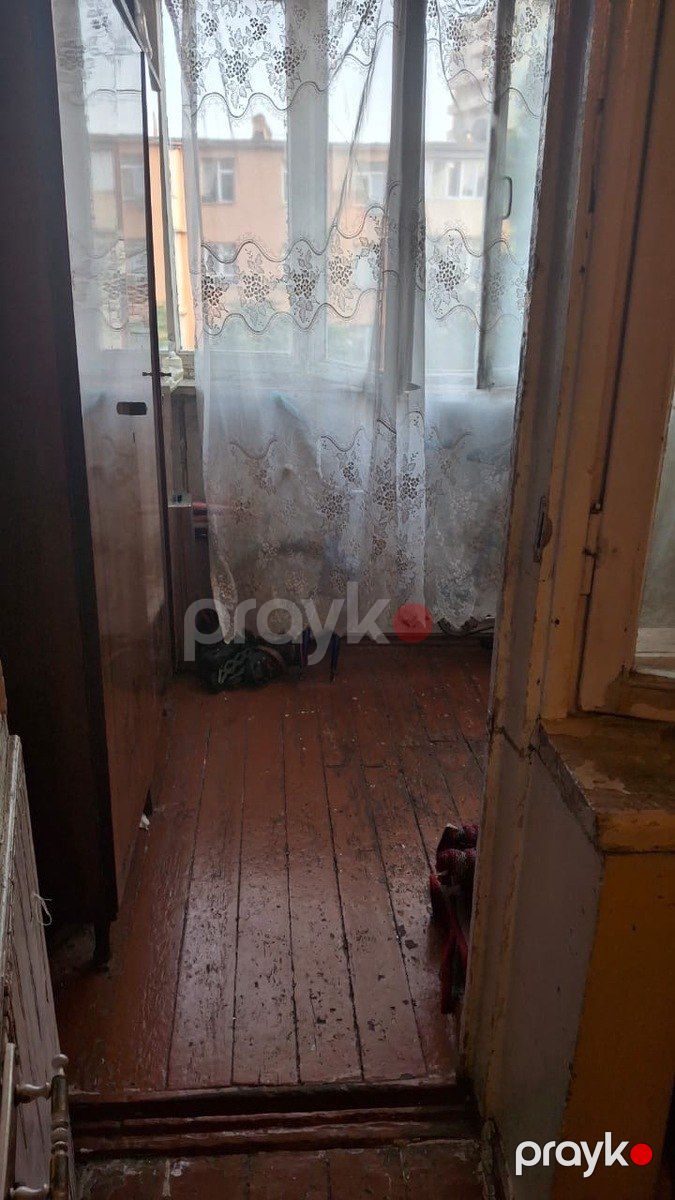 Satılır 4 otaqlı köhnə tikili 90 m² — Mənzil, Bakı (10)