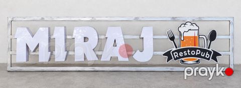 Hazır reklam lövhəsi Miraj adlı restopaba uyğun olar çox yaxşı — Bakı