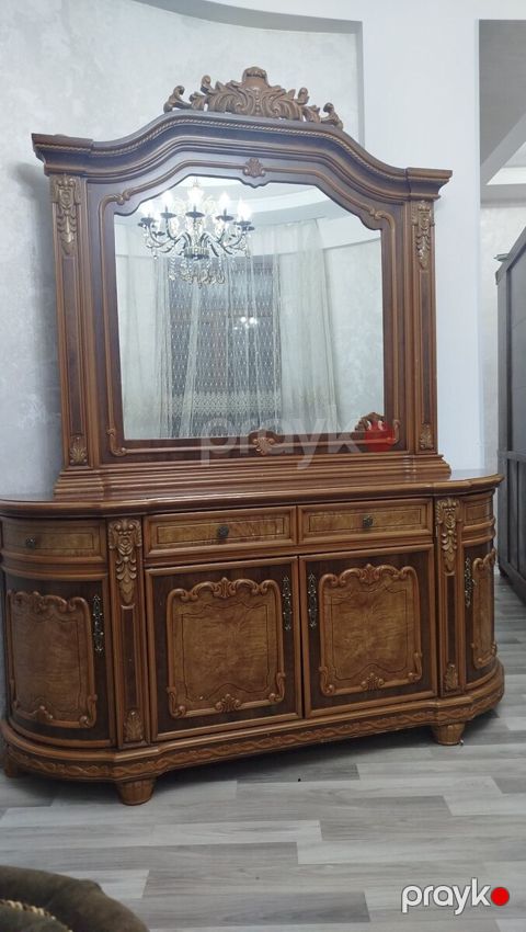 Komod — Xırdalan