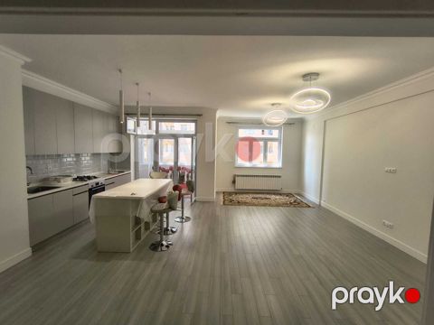 Satılır 3 otaqlı yeni tikili 110 m² — Bakı