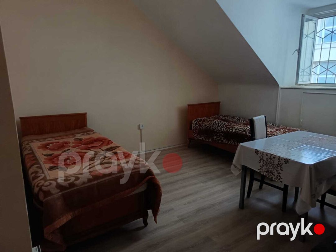 İcarəyə verilir 1 otaqlı köhnə tikili 40 m² — Mənzil, Bakı (2)
