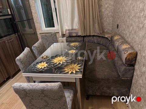 *Zb* *metbex masasi divan* qiymət *350 AZN* unvan Zabrat 1 e — Bakı