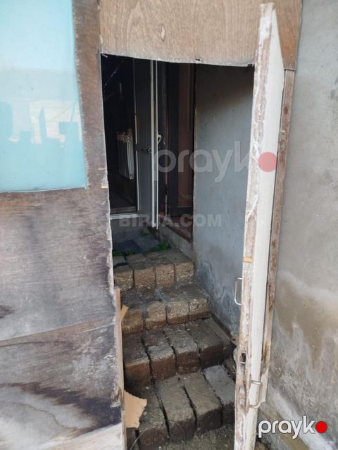 Maştağada həyət evi satılır