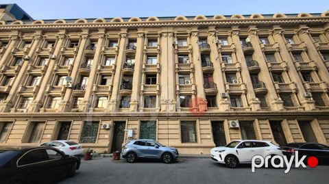 Satılır 3 otaqlı yeni tikili 130 m² — Bakı