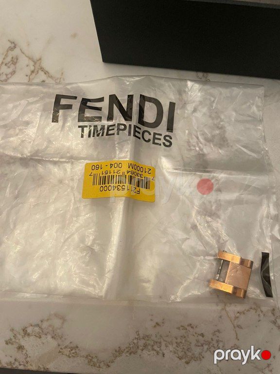 "Fendi" qol saatı — Şəxsi əşyalar, Bakı (6)