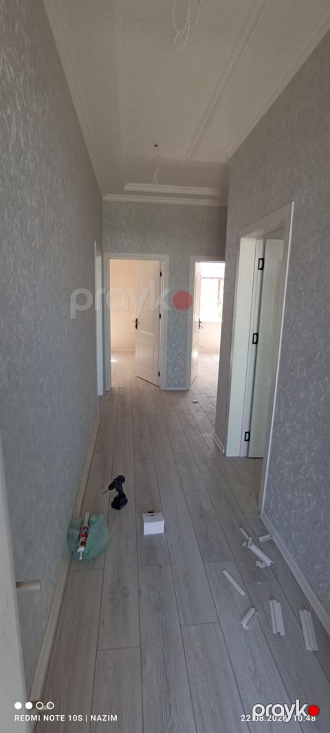 Laminat ustasi laminatim vurulmasi 10 ilden artiqdi bu isin icindeyem — Digah
