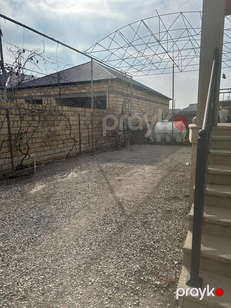 Satılır 4 otaqlı həyət evi/bağ evi 200 m² — Ev, villa, Bakı (11)