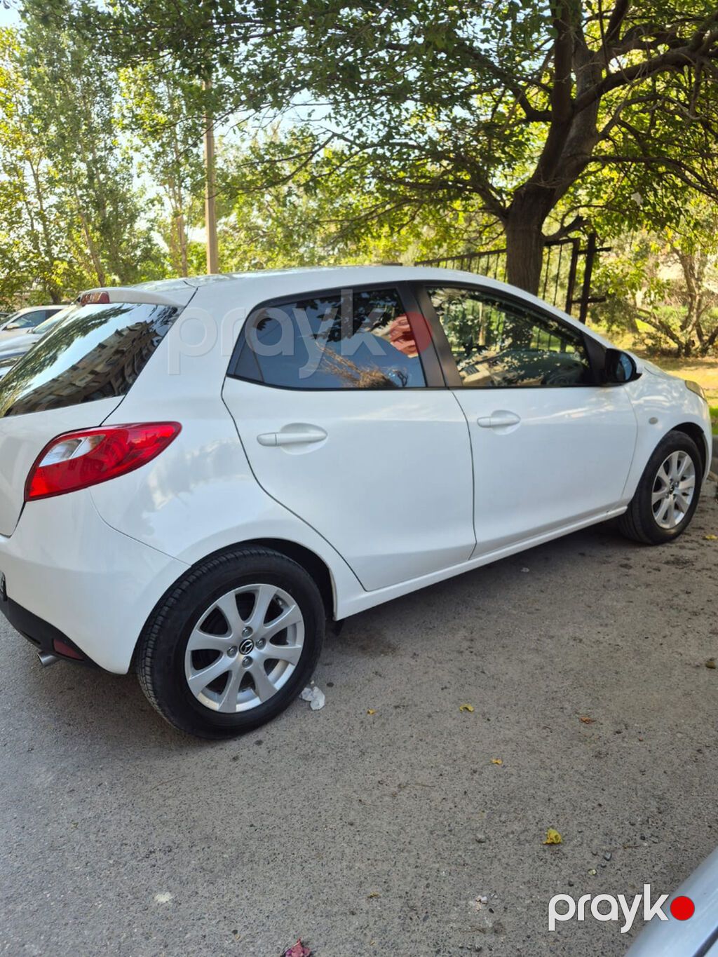 Mazda 2: 1.5 l 2015 il Sedan — Avtomobillər, Bakı (3)