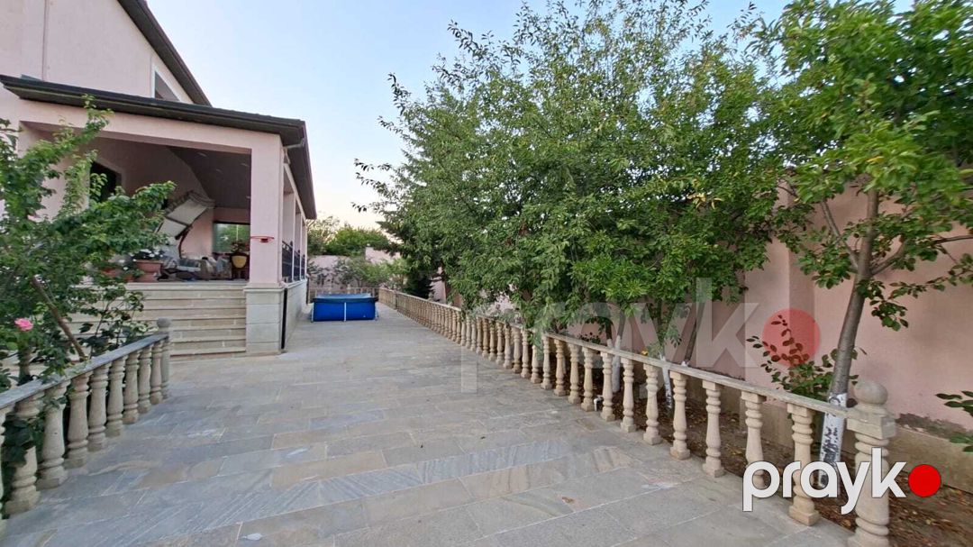 Satılır 7 otaqlı həyət evi/bağ evi 250 m² — Ev, villa, Bakı (11)