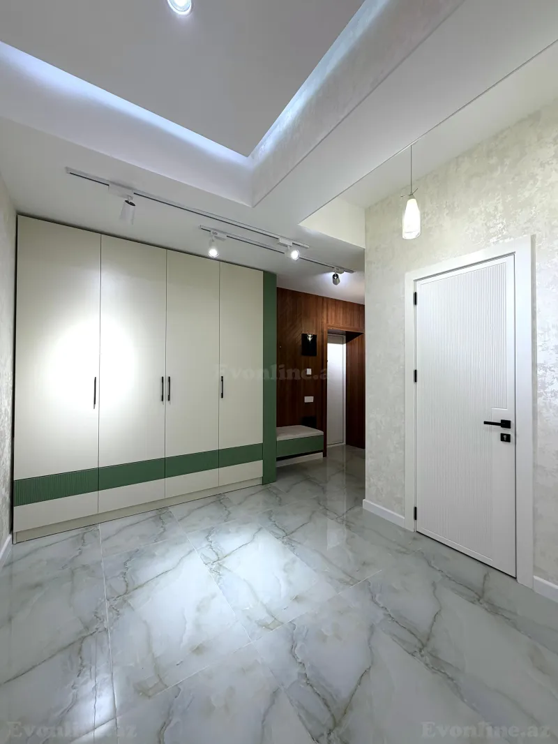 Satılır 4 otaqlı Mənzil Yeni tikili 126 m² Bakı, Nizami r., Neftçilər m., 8-ci kilometr — Mənzil, Bakı (2)