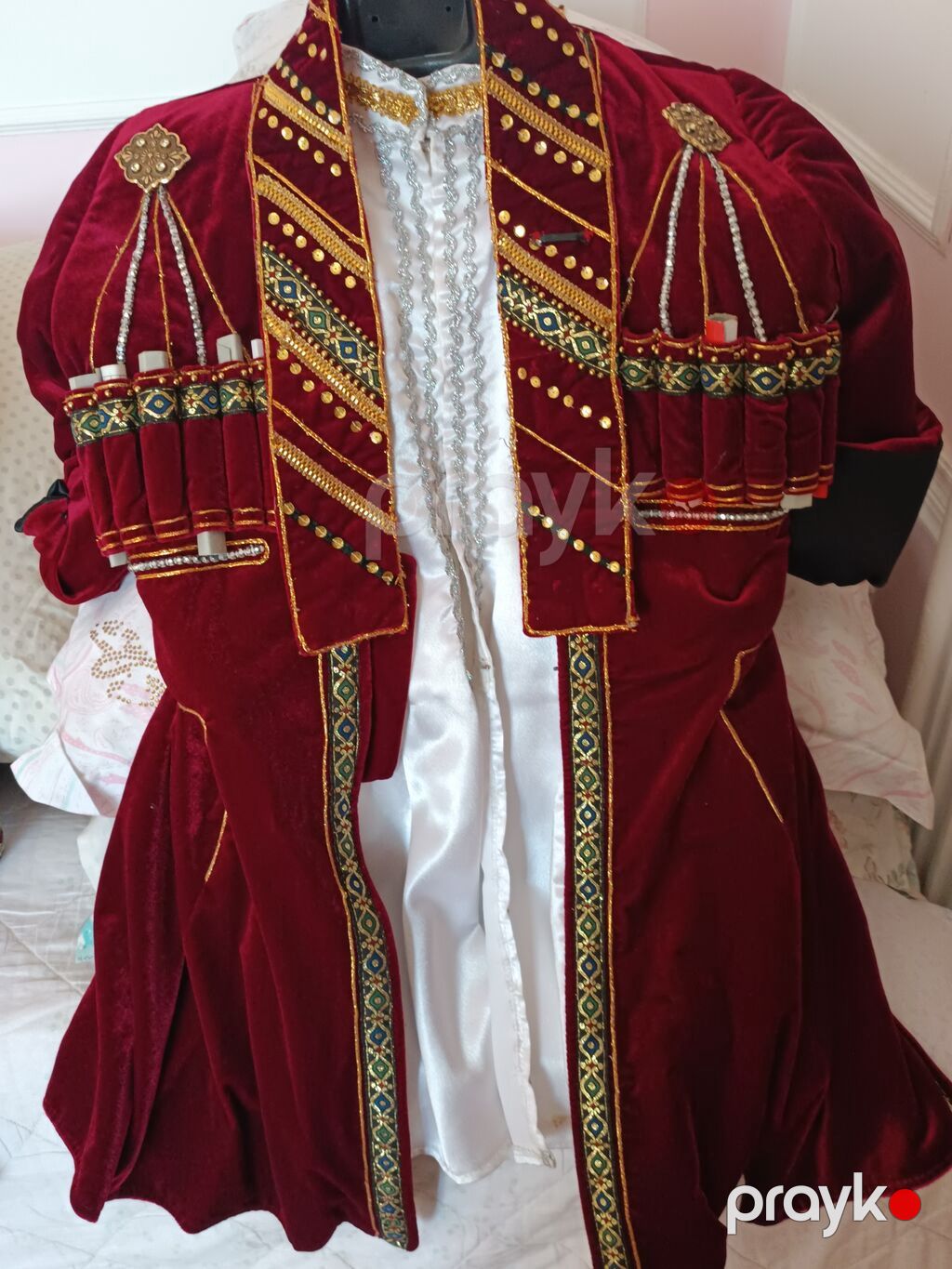 Qırmızı məxmərdən kişi milli geyimi – çuxa-komplekt - Material: qalın — Kişi geyimi, Masazır (3)