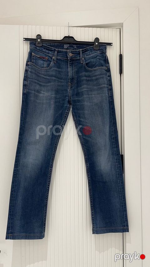 Tommy Hilfiger Straight fit Jeans – W33 L34 şalvarı — Bakı
