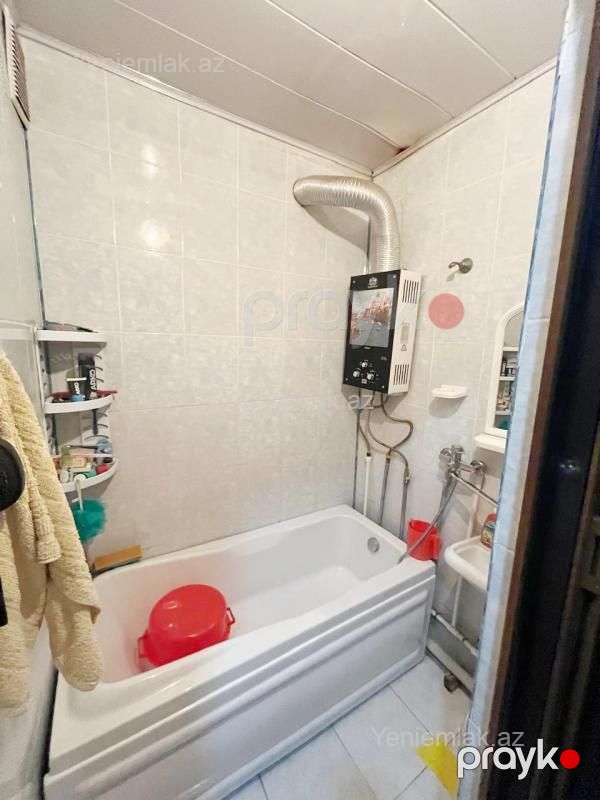 Satılır 3 otaqlı Bina evi menzil (Köhnə tikili), 80 m², 8-ci mikrorayon — Mənzil, Sumqayıt (2)