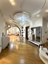 Satılır 5 otaqlı yeni tikili 202 m² — Mehdi bəy