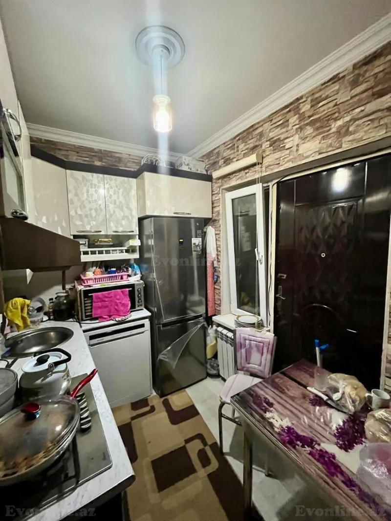 Satılır 2 otaqlı Mənzil Köhnə tikili 60 m² Bakı, Suraxanı r., Yeni Günəşli — Mənzil, Bakı (8)