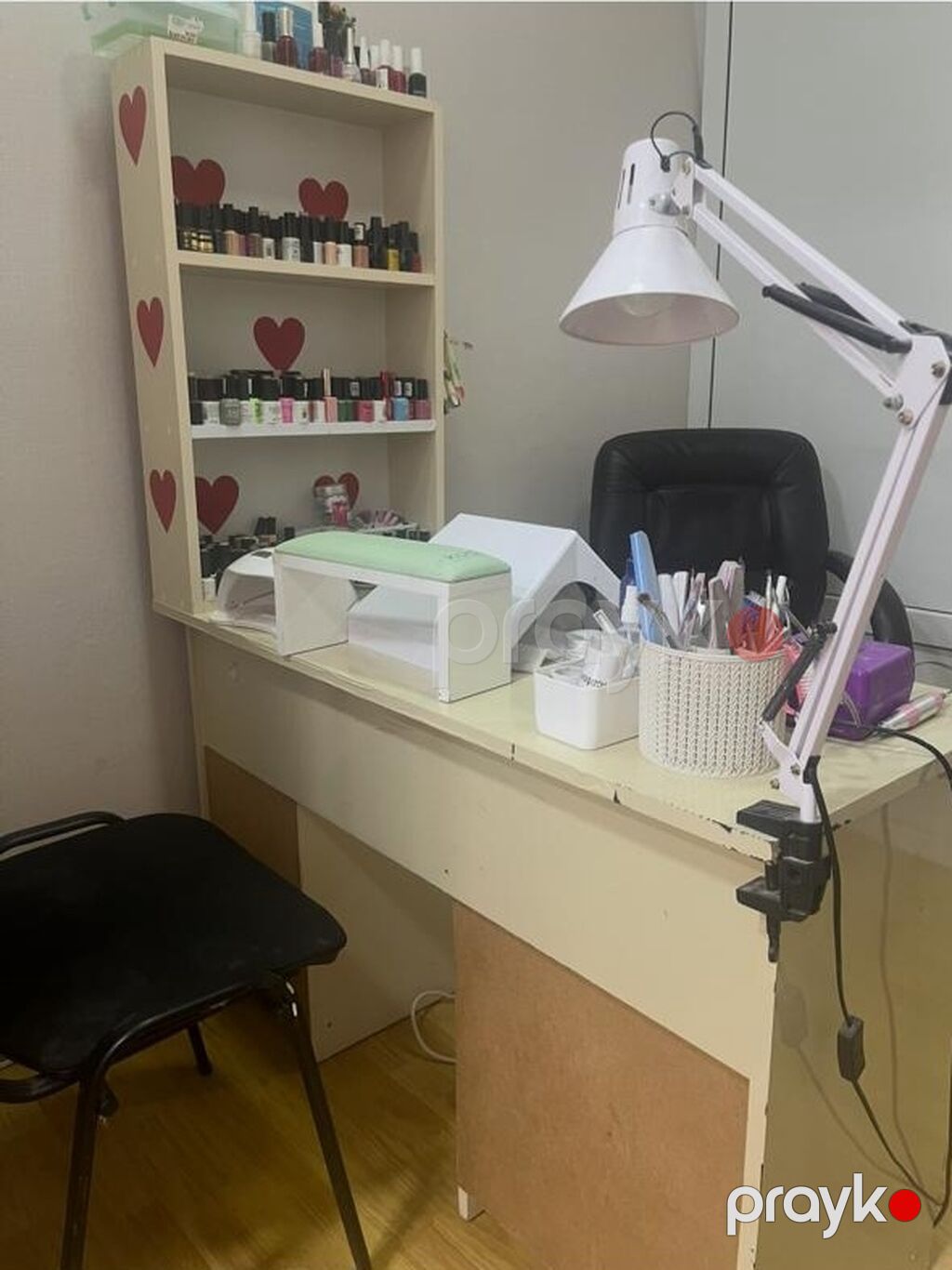 Manikur masasi 65 azn Unvan 7 mk Vesile 1989 — Salon mebeli, Bakı (3)