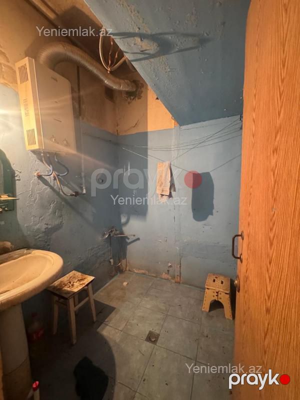 Satılır 1 otaqlı Bina evi menzil (Köhnə tikili), 35 m², Sabunçu rayonu — Mənzil, Bakı (6)