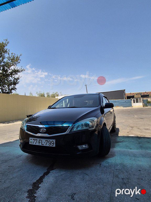 Kia Ceed, 1.6 L, 2011 il, 210 000 km — Avtomobillər, Bakı (2)