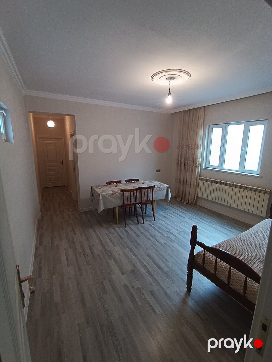 Həyət evi, NZS qəs — Ev, villa, Bakı (8)
