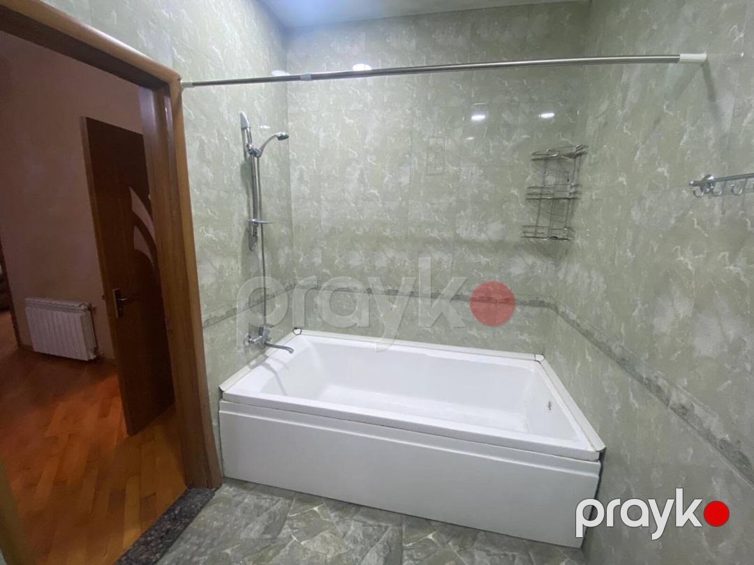 İcarəyə verilir 3 otaqlı yeni tikili 151 m² — Mənzil, Bakı (7)